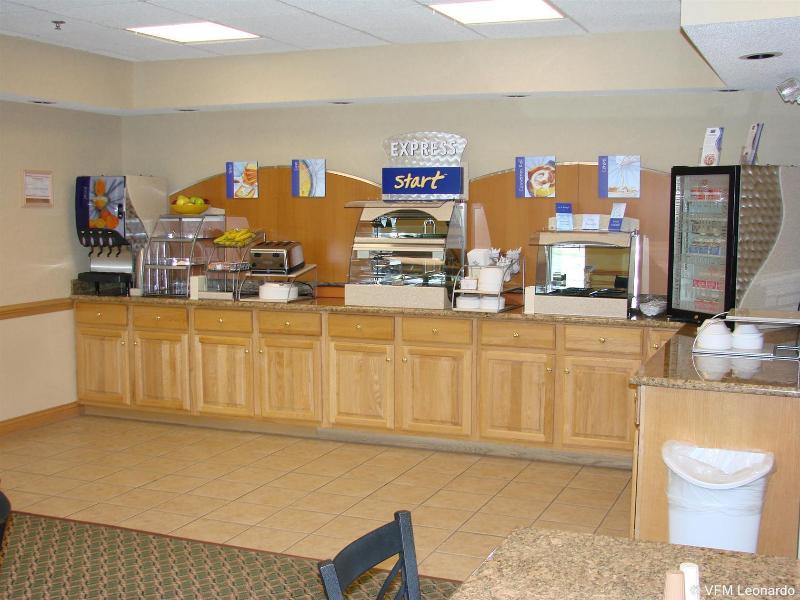 Holiday Inn Express Hotel & Suites Elkhart-South Eksteriør bilde