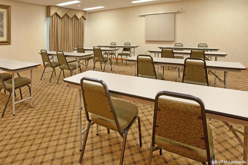 Holiday Inn Express Hotel & Suites Elkhart-South Eksteriør bilde